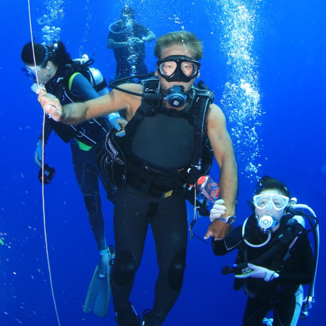 海人インストラクター 池宮城進